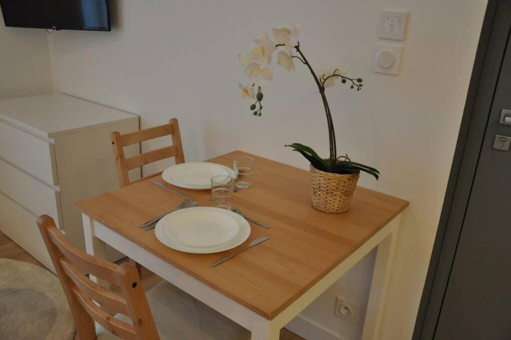 브레스트 Freskenn 1, Studio 23M² Cosy & Chaleureux 아파트 외부 사진